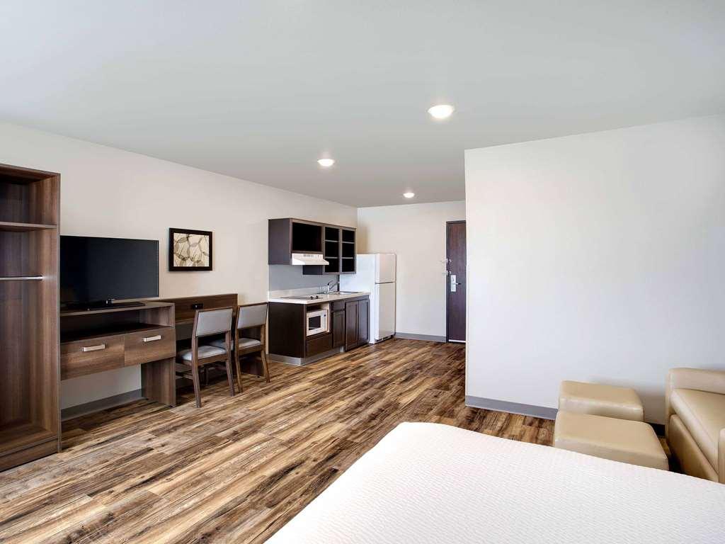 Woodspring Suites Houston Northwest 객실 사진